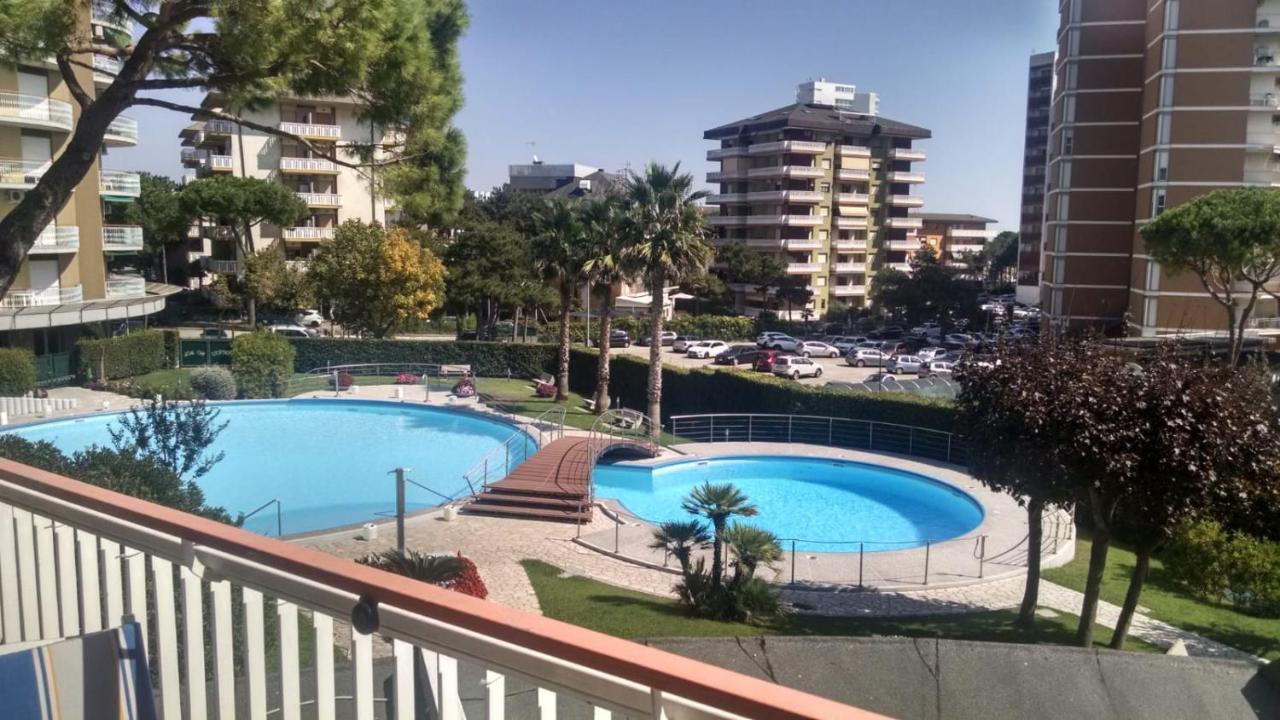Appartamenti Puerto Do Sol Линьяно-Саббьядоро Экстерьер фото